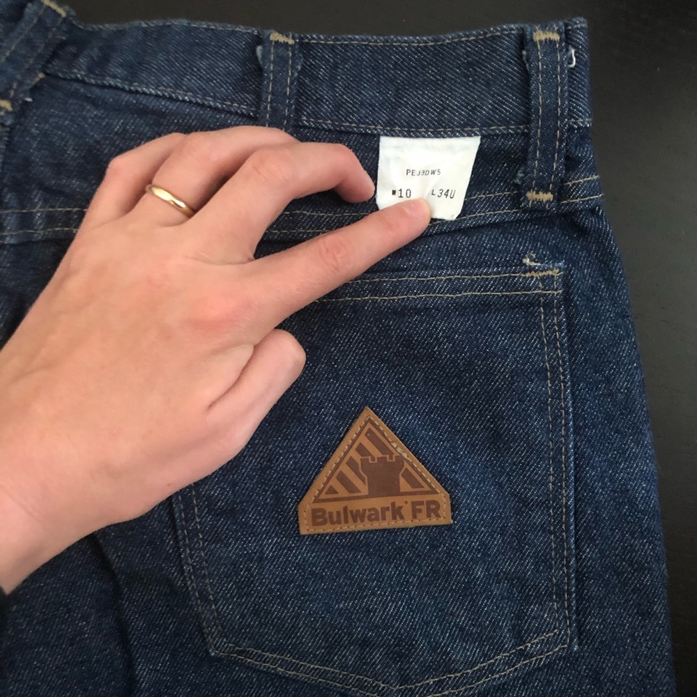 Never worn Bulwark FR flame resistant jeans